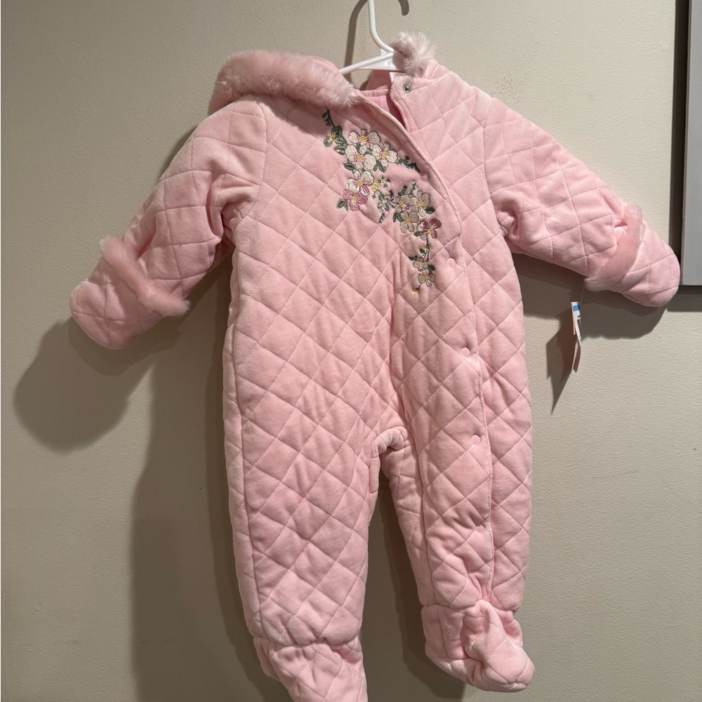 First Impressions Pink Quilted Footie Floral Design Snow Suit Winter Wear 6-9 Mo